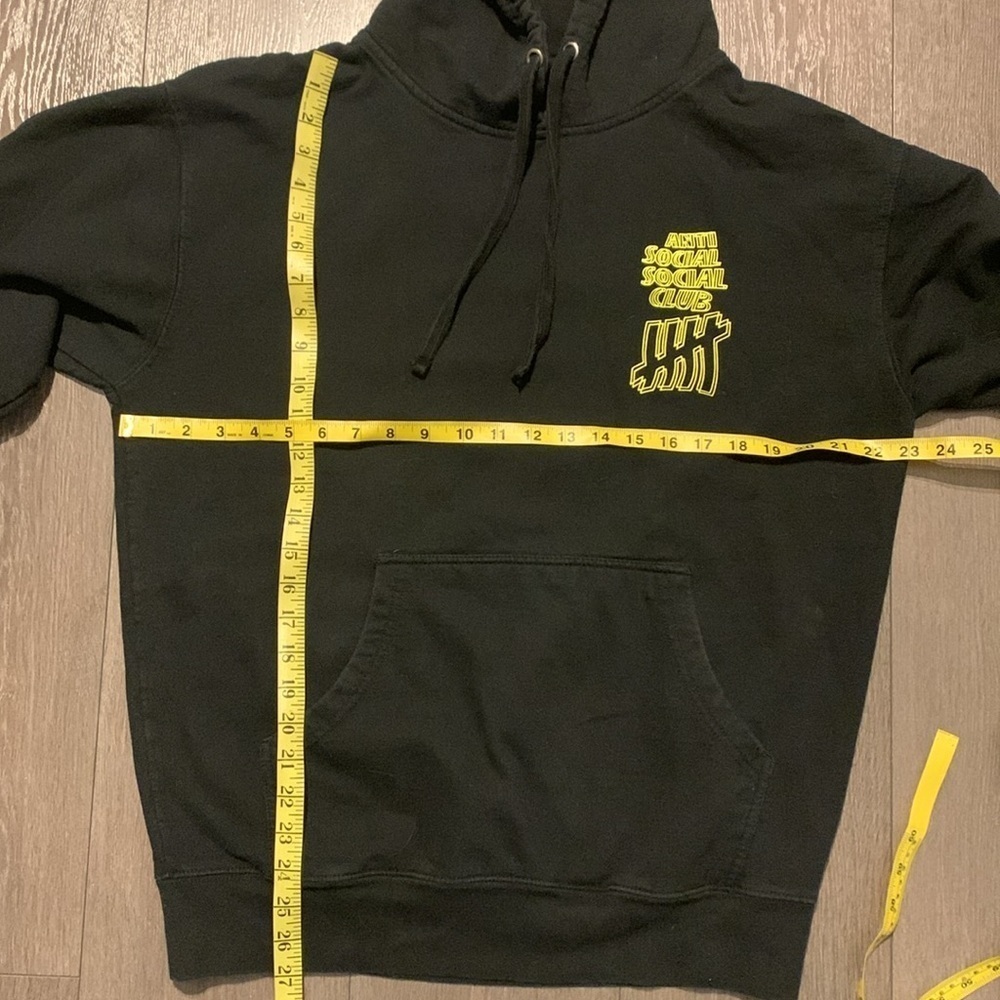Anti Social Social Club x Undefeated Hoodie - Black - Picture 5 of 8